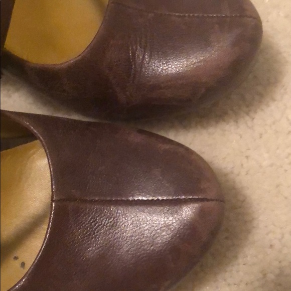 Brown Tsubo Heels - Picture 7 of 8